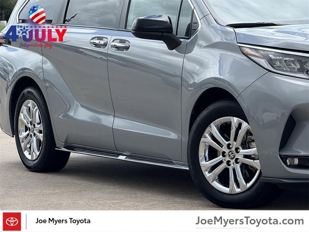 used 2023 Toyota Sienna car, priced at $45,891