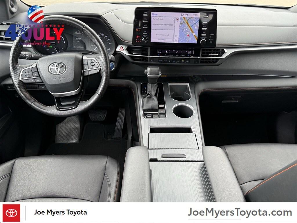 used 2023 Toyota Sienna car, priced at $45,891