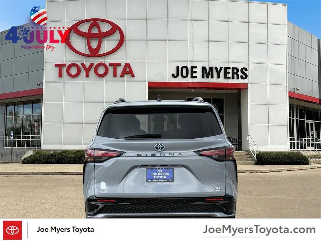 used 2023 Toyota Sienna car, priced at $45,891
