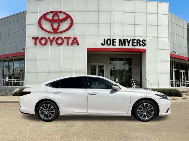 used 2022 Lexus ES 350 car, priced at $36,999