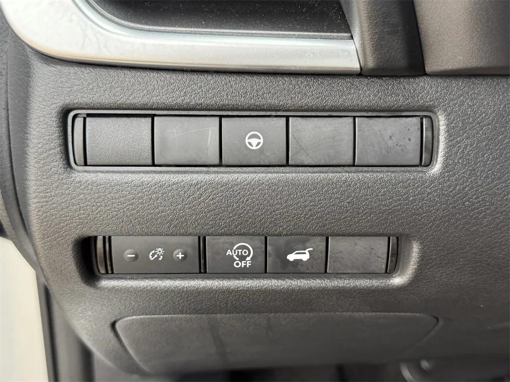 used 2024 Nissan Rogue car, priced at $20,591