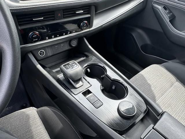 used 2023 Nissan Rogue car, priced at $21,999