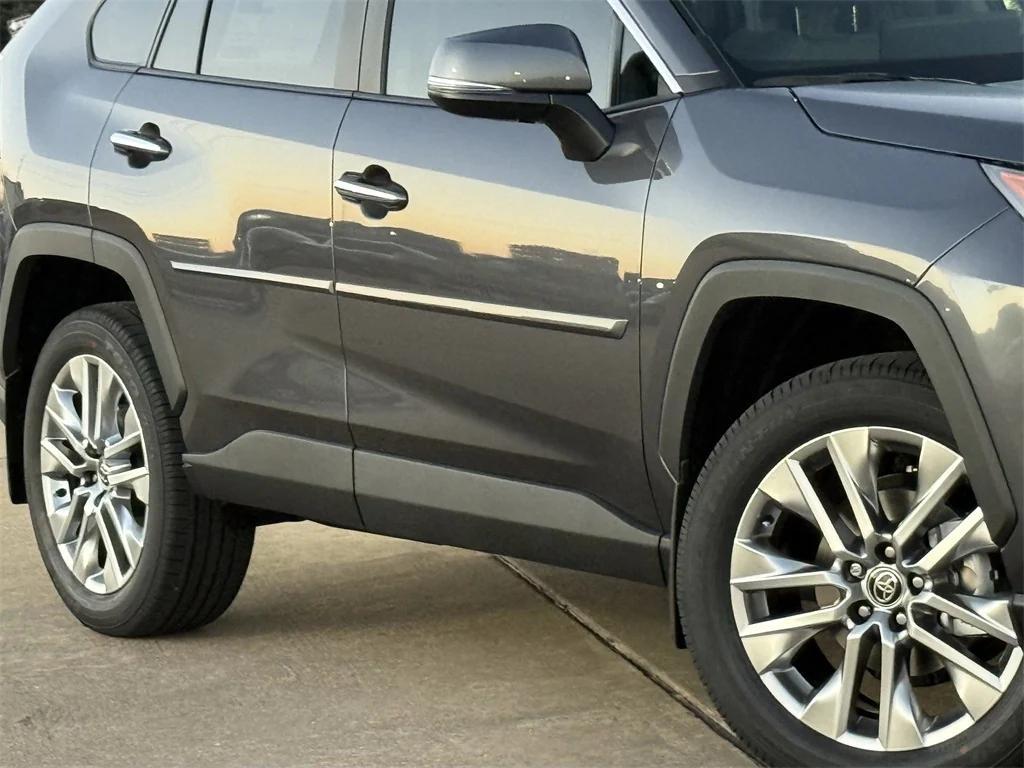 new 2025 Toyota RAV4 car, priced at $39,763