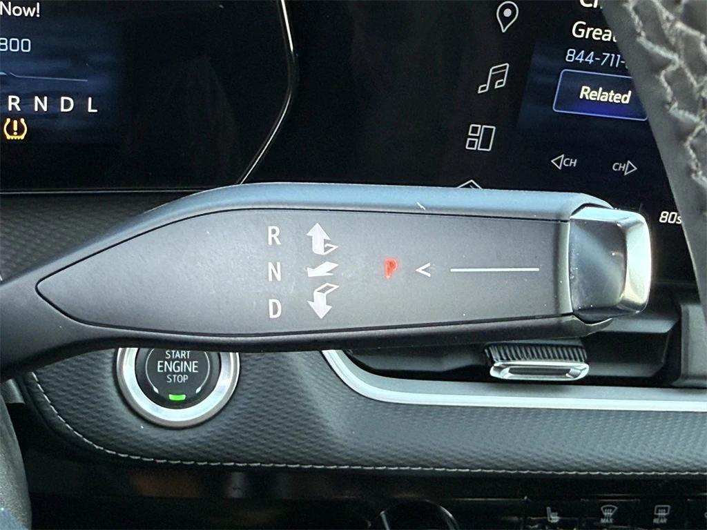 used 2025 Chevrolet Equinox car, priced at $26,491