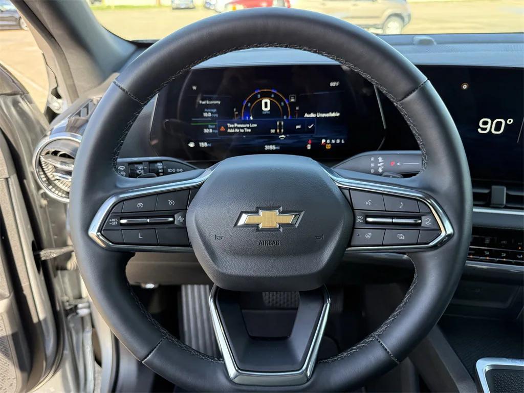 used 2025 Chevrolet Equinox car, priced at $26,491