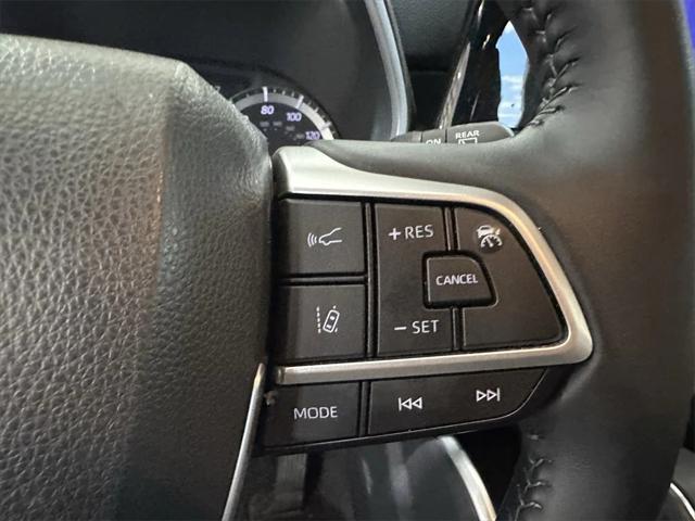 used 2024 Toyota Highlander car, priced at $43,550