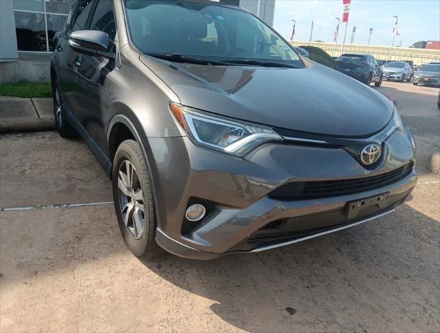 used 2018 Toyota RAV4 car