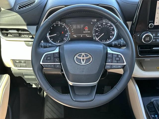 used 2023 Toyota Highlander car, priced at $35,999