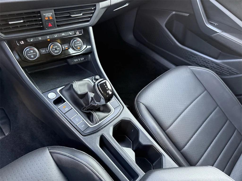 used 2024 Volkswagen Jetta car, priced at $20,291