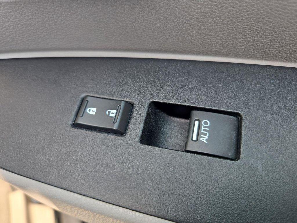 used 2014 Honda Odyssey car, priced at $9,995