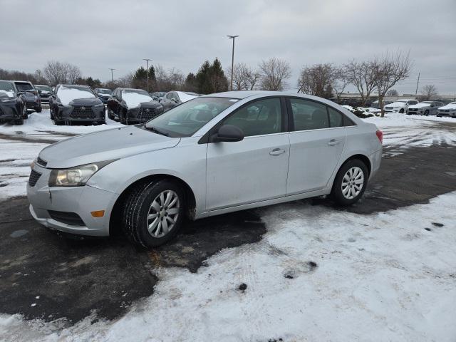 used 2011 Chevrolet Cruze car, priced at $3,999