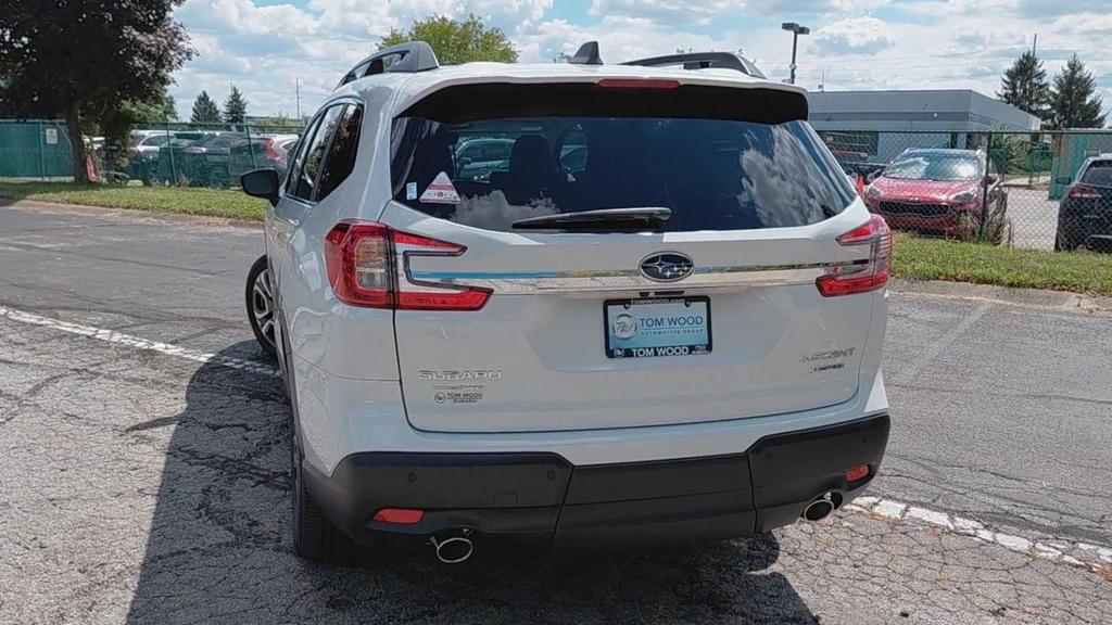 new 2025 Subaru Ascent car, priced at $50,329