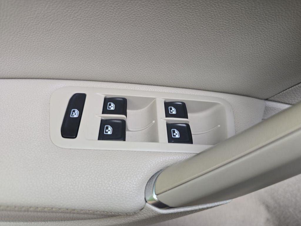 used 2018 Volkswagen Golf SportWagen car, priced at $16,995