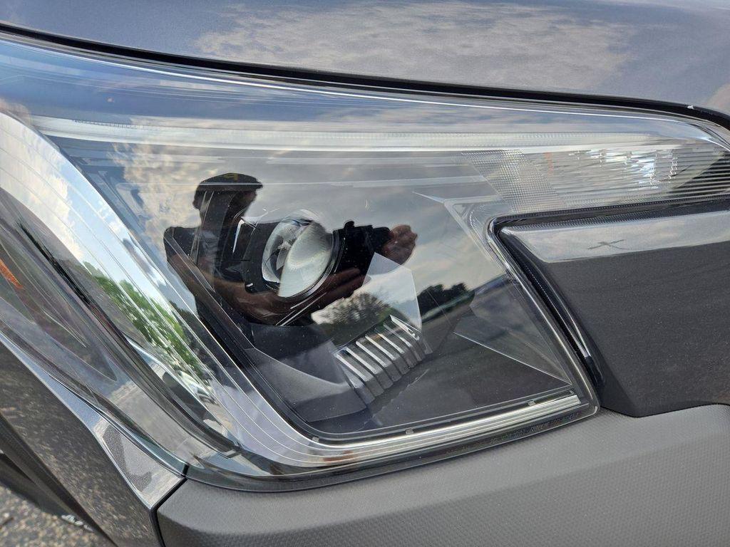 new 2025 Subaru Forester car, priced at $40,508