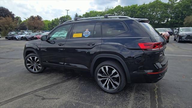 used 2022 Volkswagen Atlas car, priced at $38,500