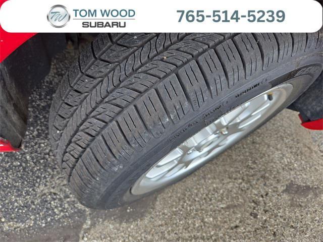 used 2007 Ford Focus car, priced at $3,900