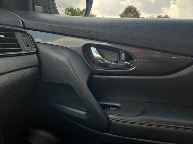 used 2018 Nissan Rogue car, priced at $12,500