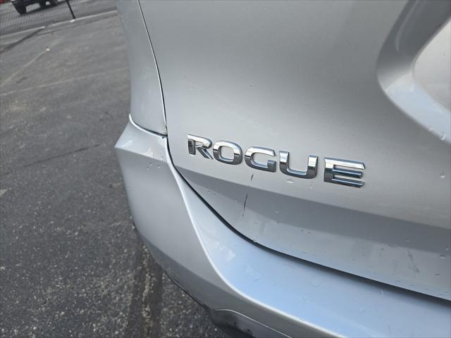 used 2018 Nissan Rogue car, priced at $12,500