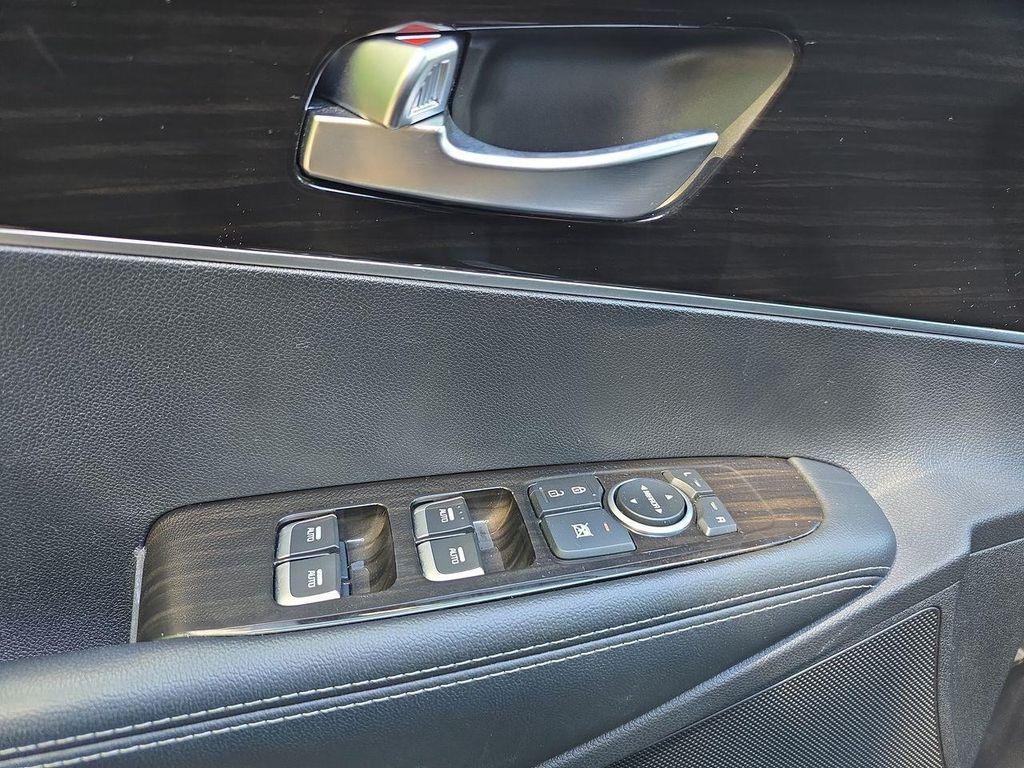 used 2020 Kia Sorento car, priced at $20,995
