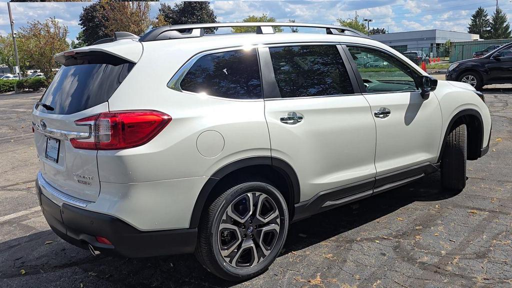 new 2025 Subaru Ascent car, priced at $54,023
