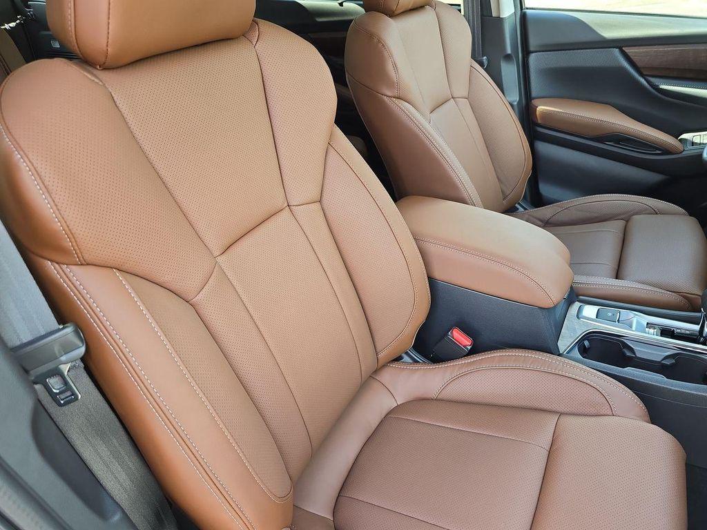 new 2025 Subaru Ascent car, priced at $54,023