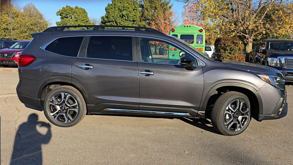 new 2025 Subaru Ascent car, priced at $54,023