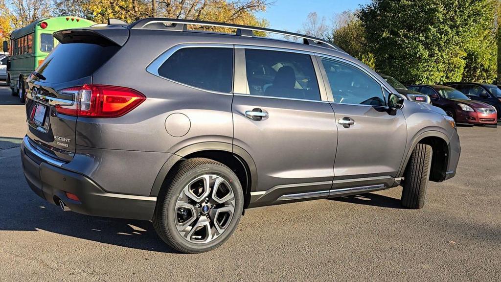 new 2025 Subaru Ascent car, priced at $54,023