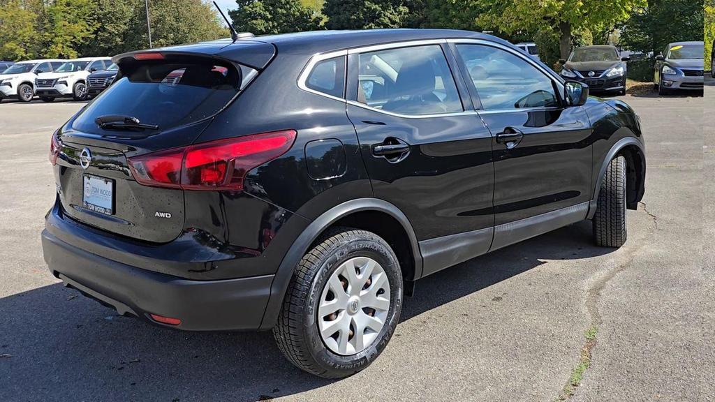 used 2019 Nissan Rogue Sport car, priced at $12,895