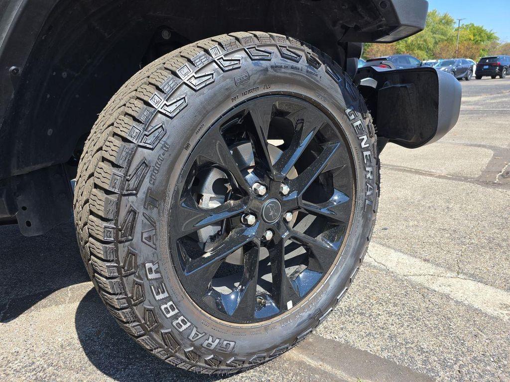 used 2024 Jeep Gladiator car, priced at $35,795