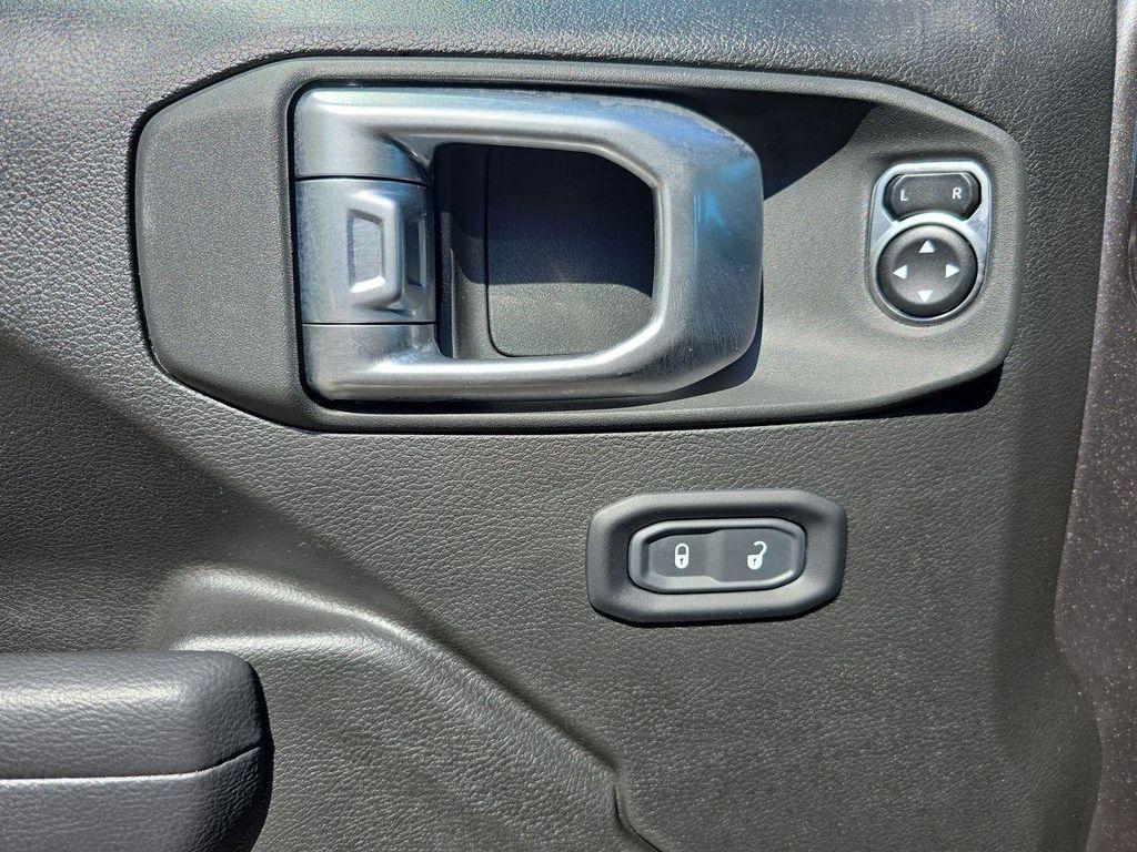 used 2024 Jeep Gladiator car, priced at $35,795