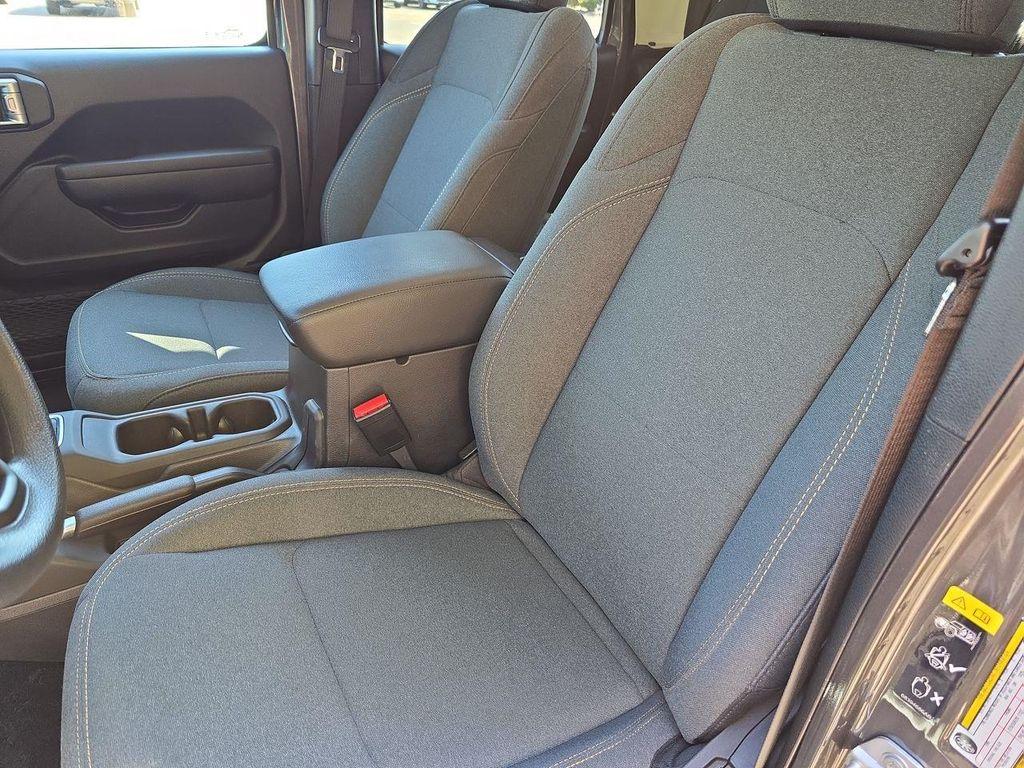 used 2024 Jeep Gladiator car, priced at $35,795