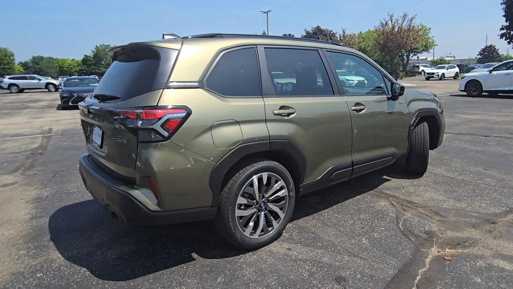 new 2025 Subaru Forester Hybrid car, priced at $45,927