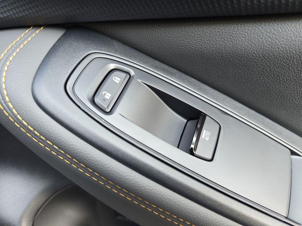 new 2025 Subaru Forester car, priced at $40,688