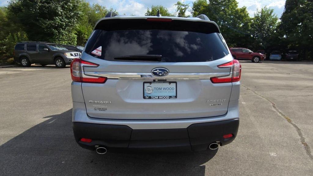 new 2025 Subaru Ascent car, priced at $50,329