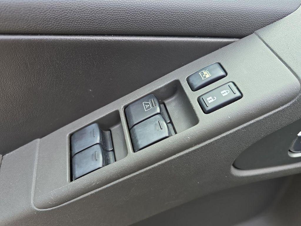 used 2020 Nissan Frontier car, priced at $24,995