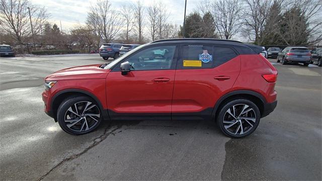 used 2019 Volvo XC40 car, priced at $22,895