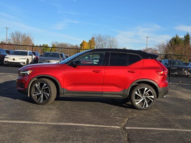 used 2019 Volvo XC40 car, priced at $24,500