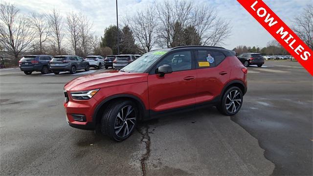 used 2019 Volvo XC40 car, priced at $22,895