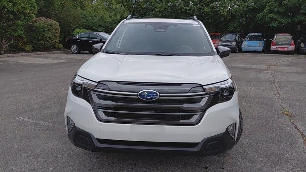 new 2025 Subaru Forester car, priced at $35,678