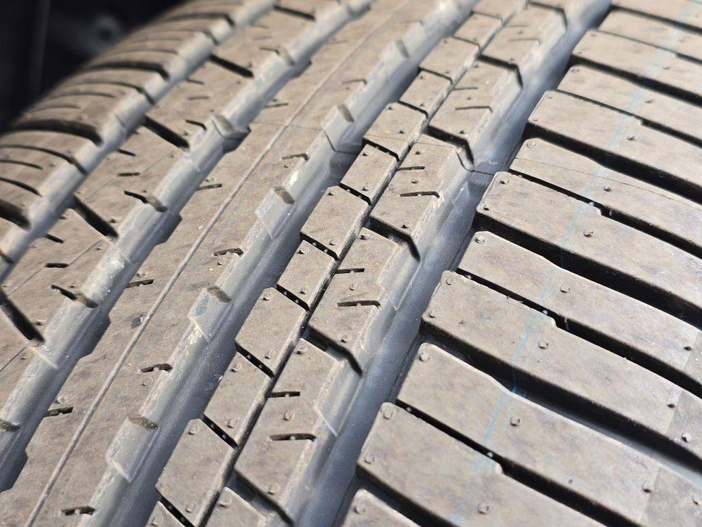 new 2025 Subaru Ascent car, priced at $46,432