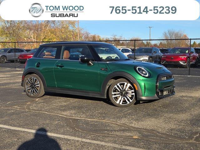 used 2024 MINI Hardtop car, priced at $29,995