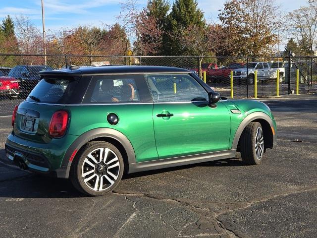 used 2024 MINI Hardtop car, priced at $29,995