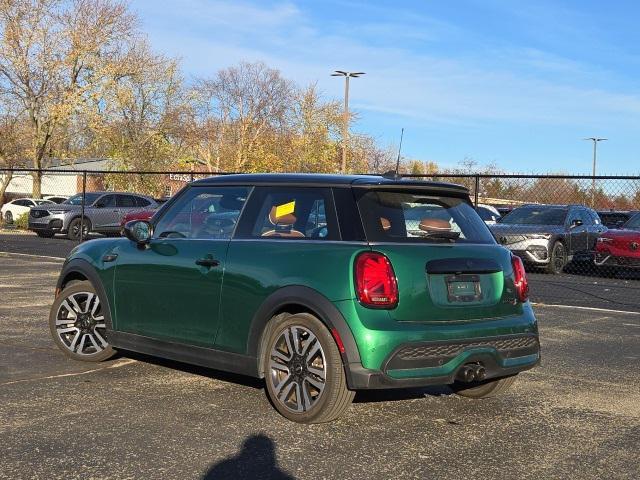 used 2024 MINI Hardtop car, priced at $29,995