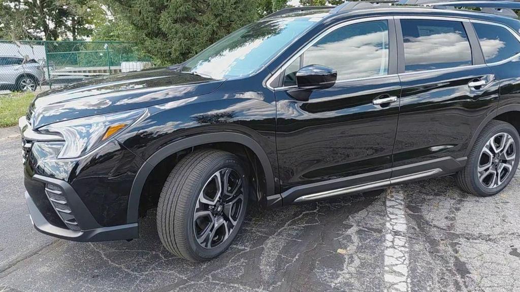 new 2025 Subaru Ascent car, priced at $54,023