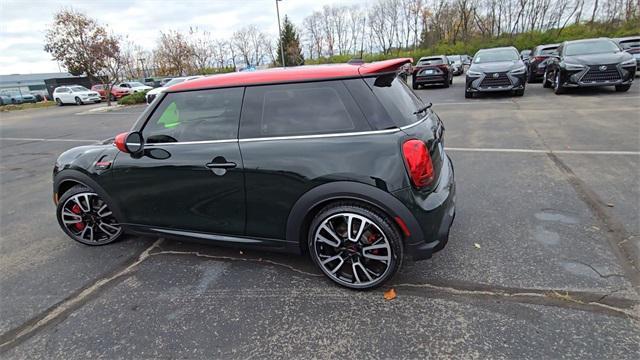 used 2023 MINI Hardtop car, priced at $32,900