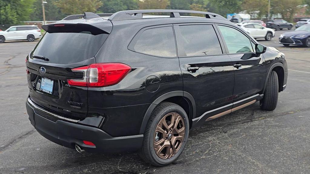 new 2025 Subaru Ascent car, priced at $51,447