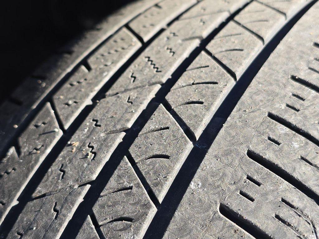 used 2023 Honda CR-V Hybrid car, priced at $33,195