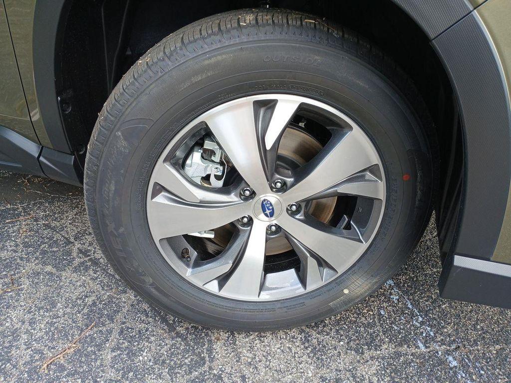 new 2025 Subaru Ascent car, priced at $42,275