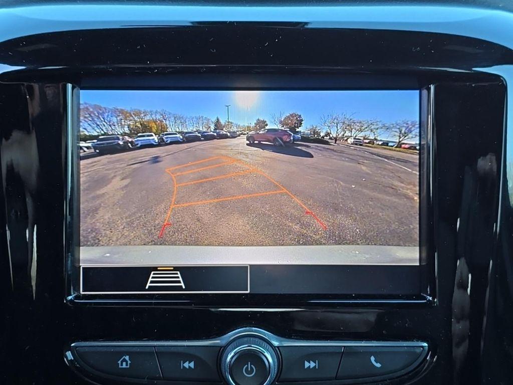 used 2023 Chevrolet Traverse car, priced at $28,795