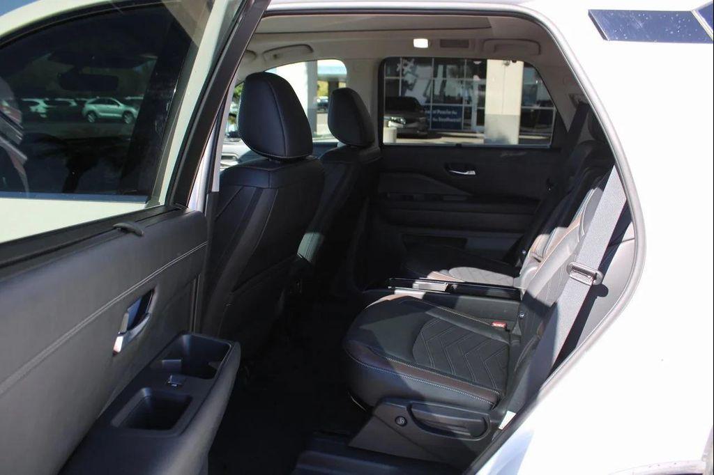used 2023 Nissan Pathfinder car, priced at $34,988